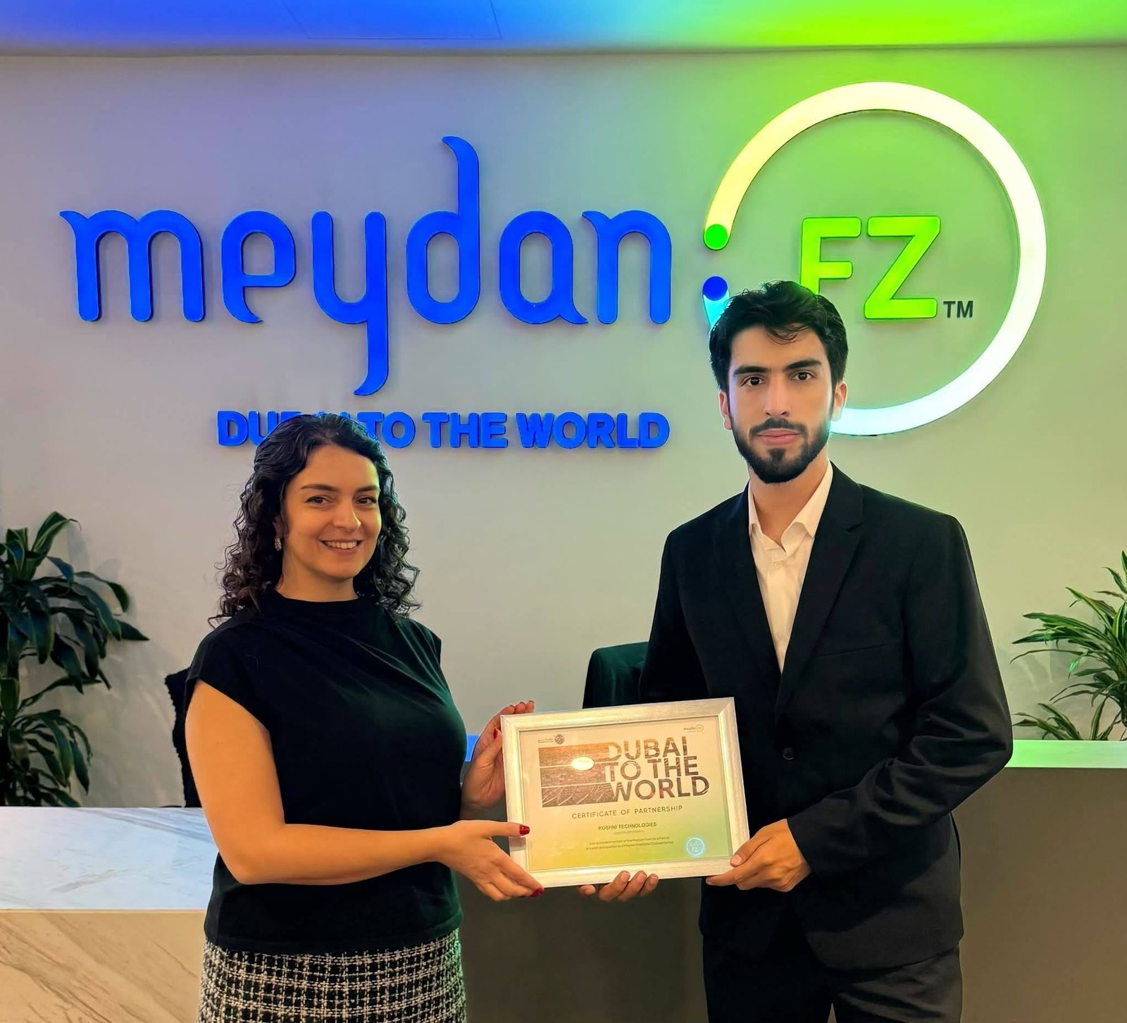 Roshni Technologies partnership certificate presentation at Meydan Free Zone
